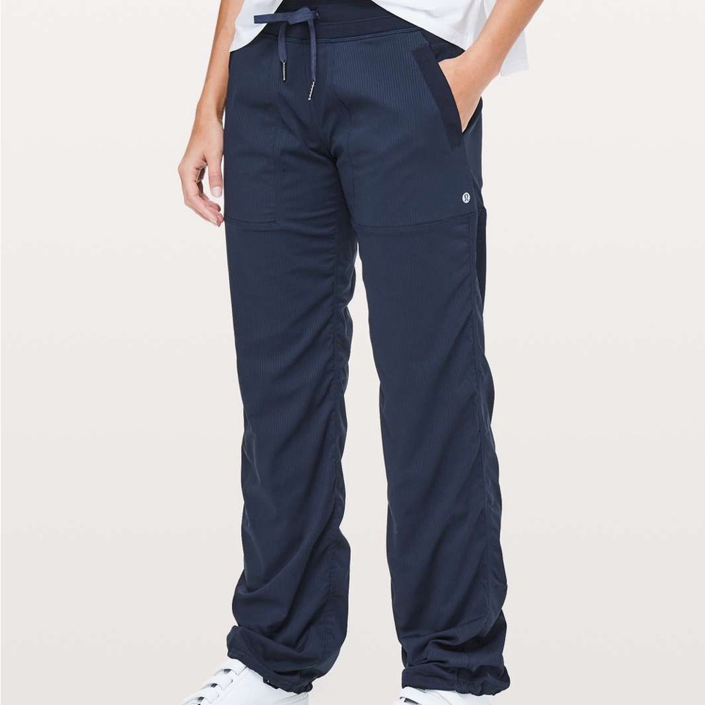 Lululemon Dance Studio Pant Unlined - SHORT length